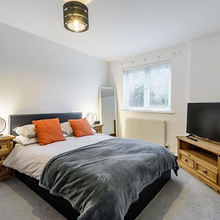 Stylish 2 Bedroom Apartment, Central Exeter, Parking On Site Εξωτερικό φωτογραφία
