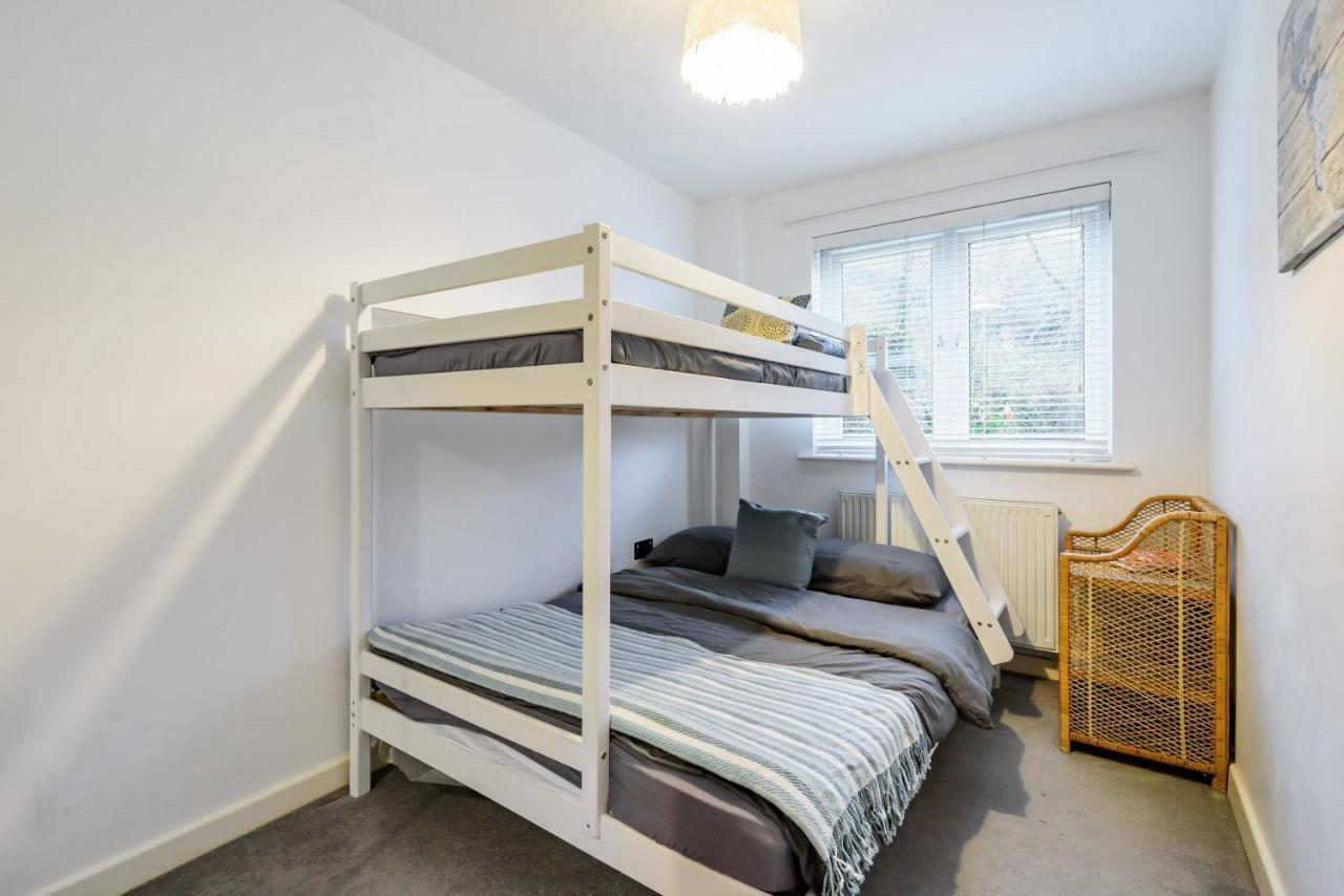 Stylish 2 Bedroom Apartment, Central Exeter, Parking On Site Εξωτερικό φωτογραφία