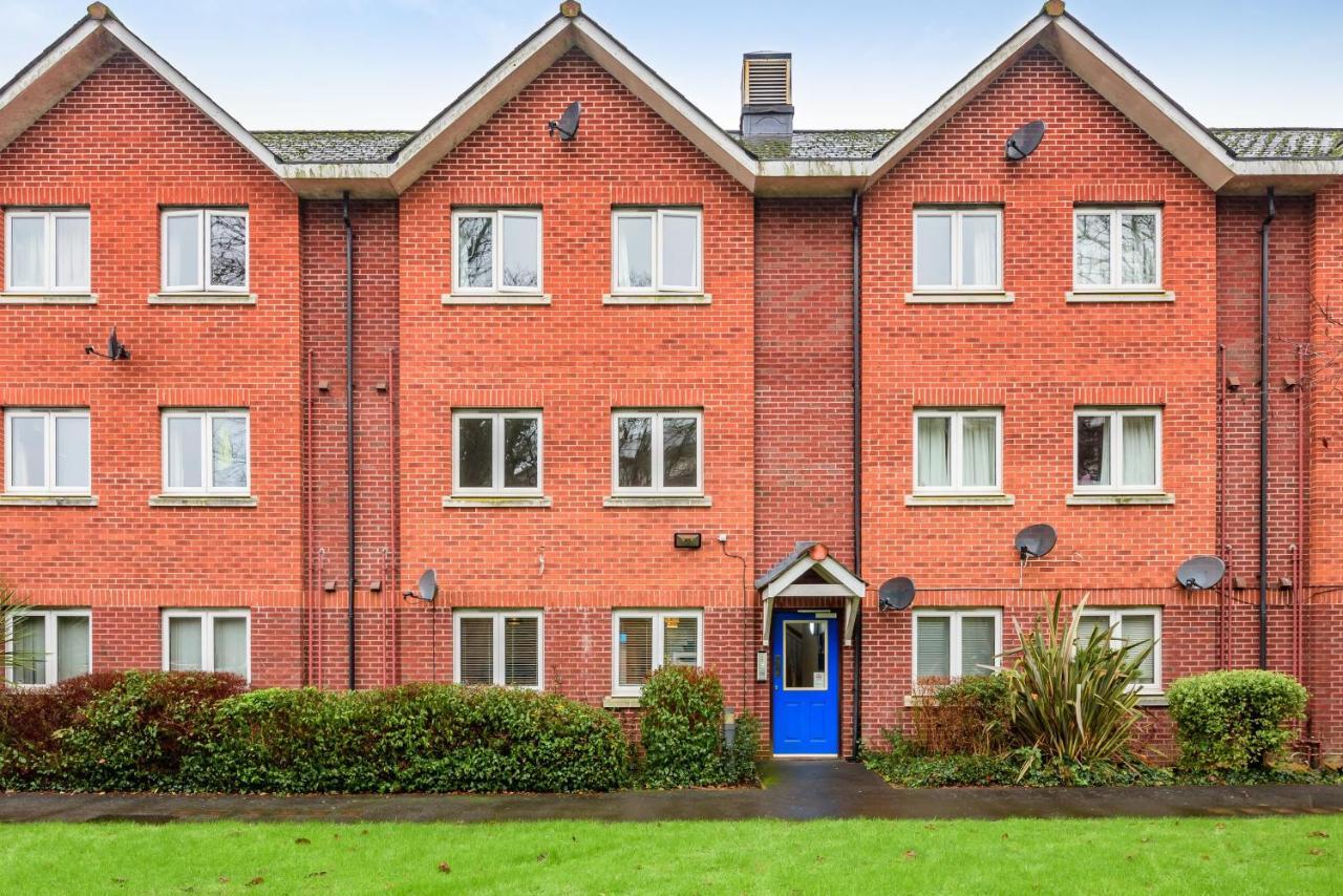 Stylish 2 Bedroom Apartment, Central Exeter, Parking On Site Εξωτερικό φωτογραφία